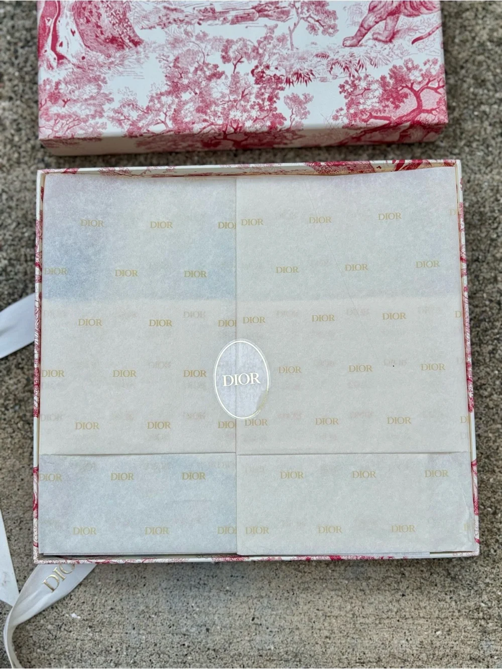 Dior - Lily of the valley Notebook - In original box - NEW